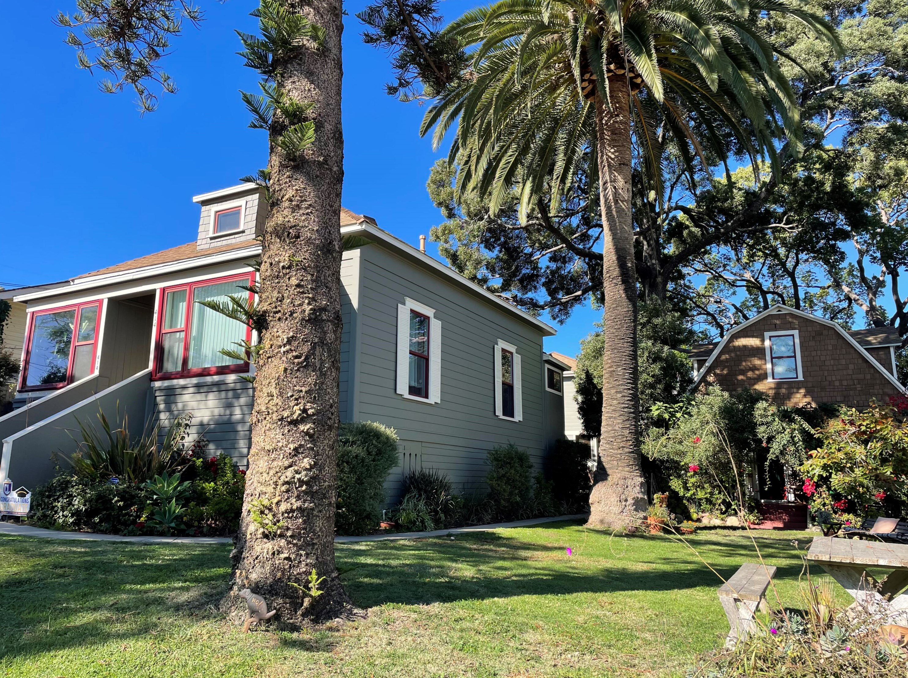 412 414 W Sola St, Santa Barbara, CA 93105
