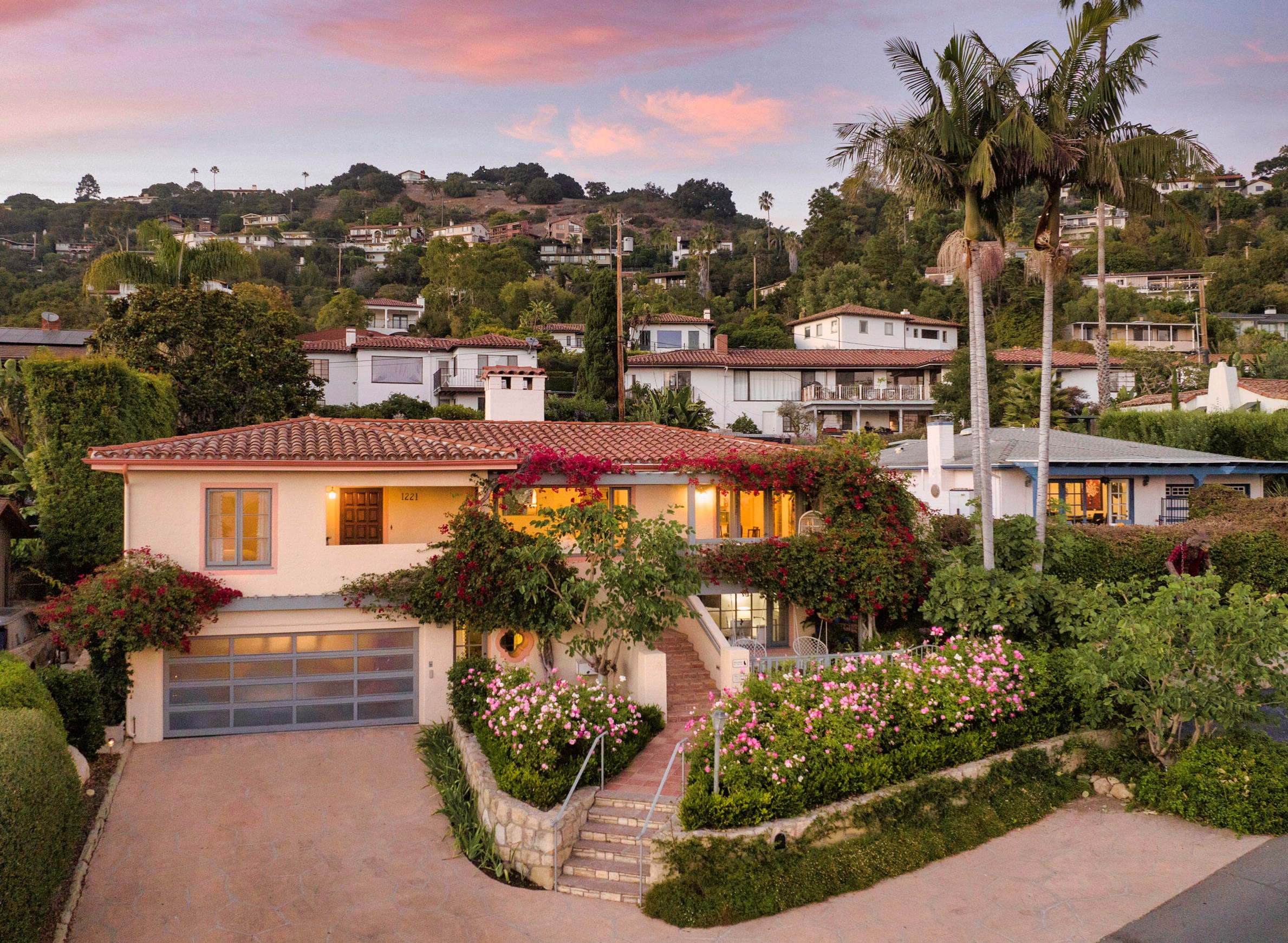 1221 De La Guerra Rd, Santa Barbara, CA 93103