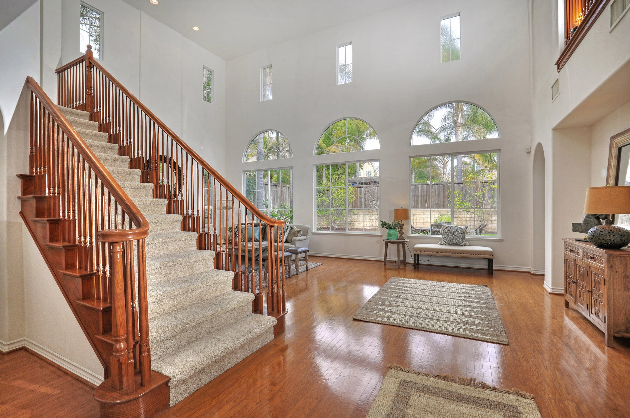 229 King Daniel Ln, Santa Barbara, CA 93117