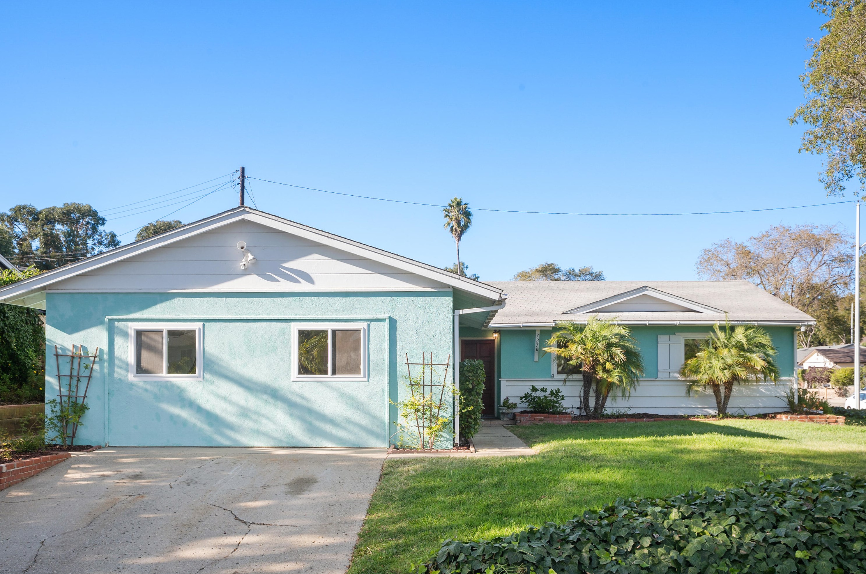 7270 Tuolumne Dr, Santa Barbara, CA 93117