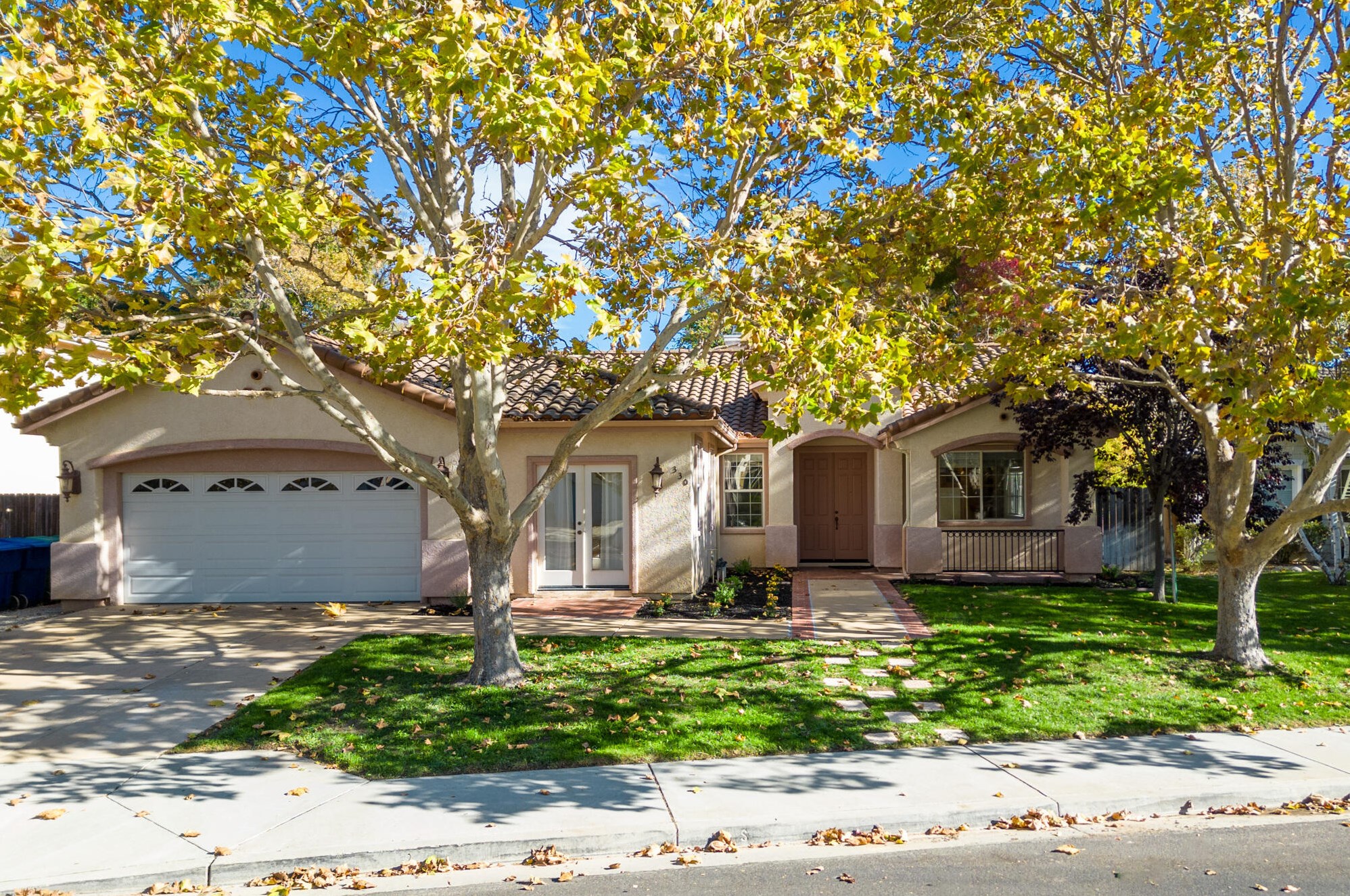 330 Sycamore Dr, Buellton, CA 93427-6811