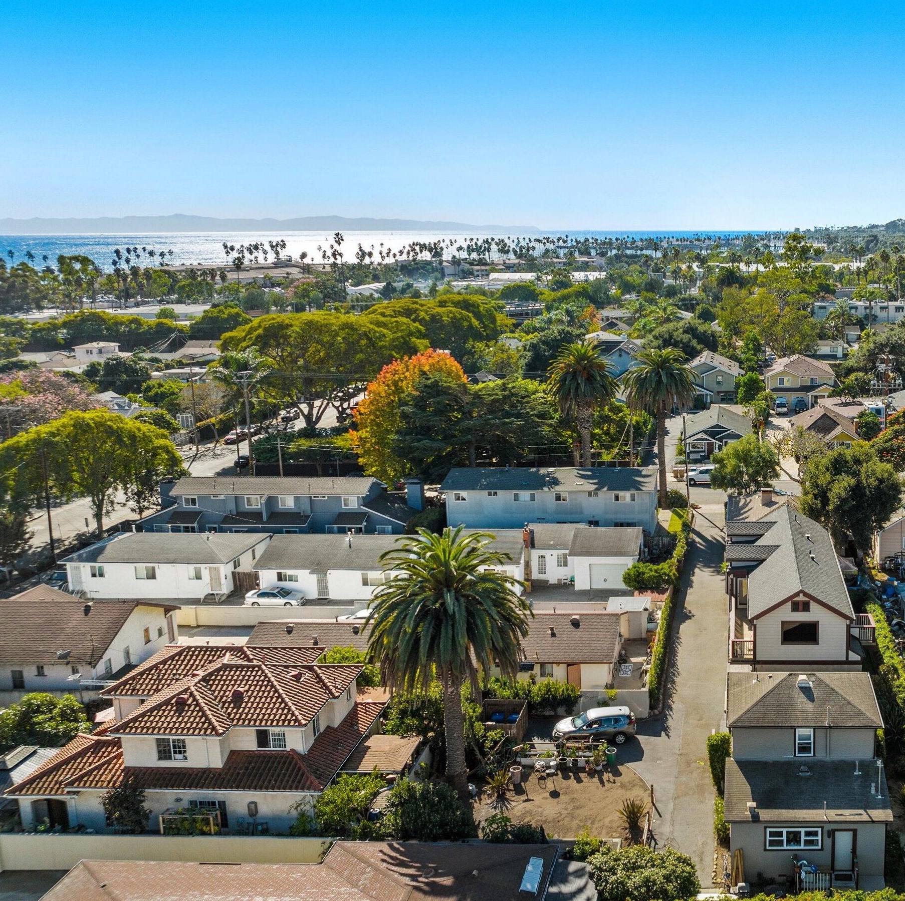 121 S Voluntario St, Santa Barbara, CA 93103