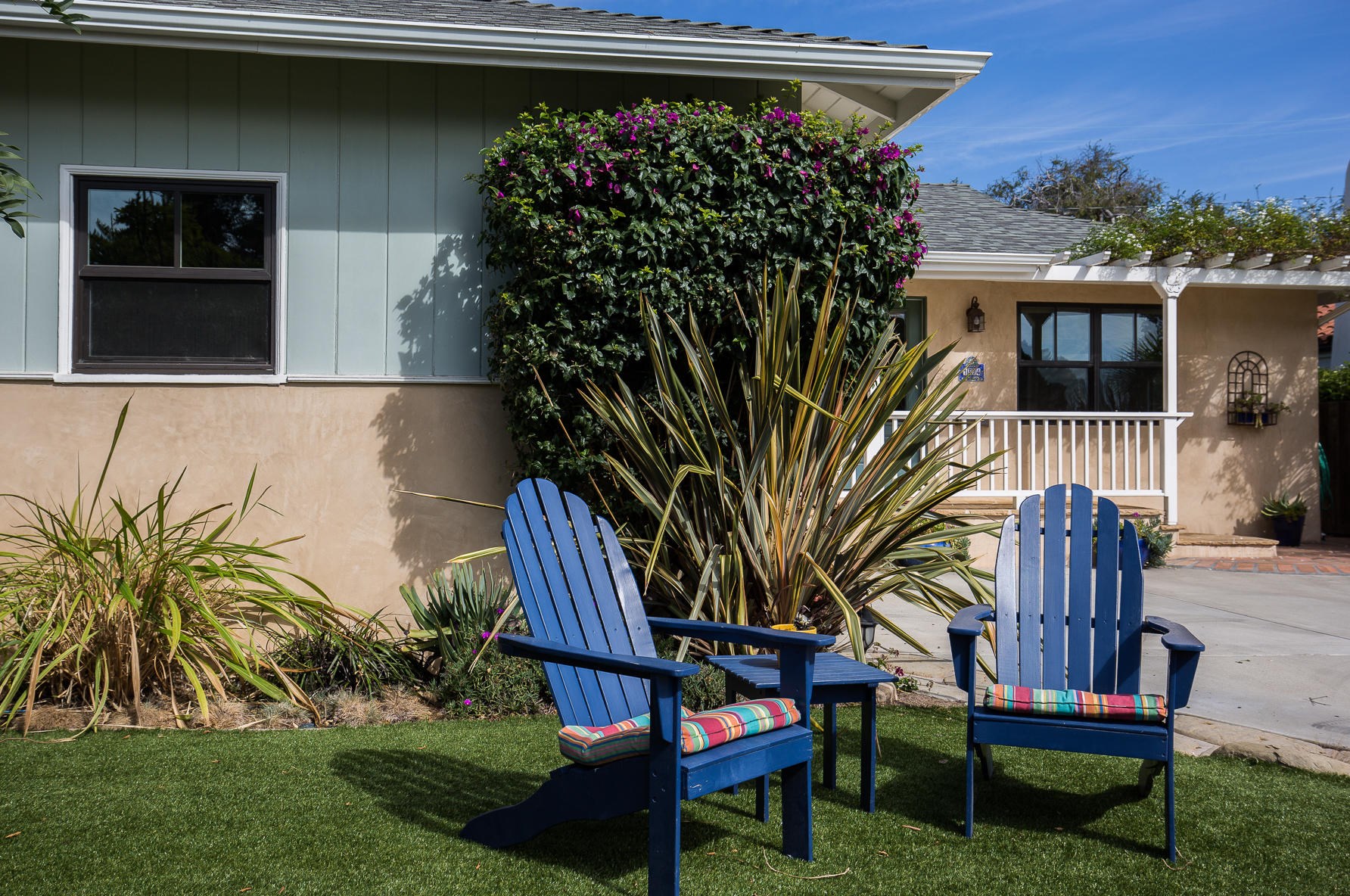 1374 Shoreline Dr, Santa Barbara, CA 93109