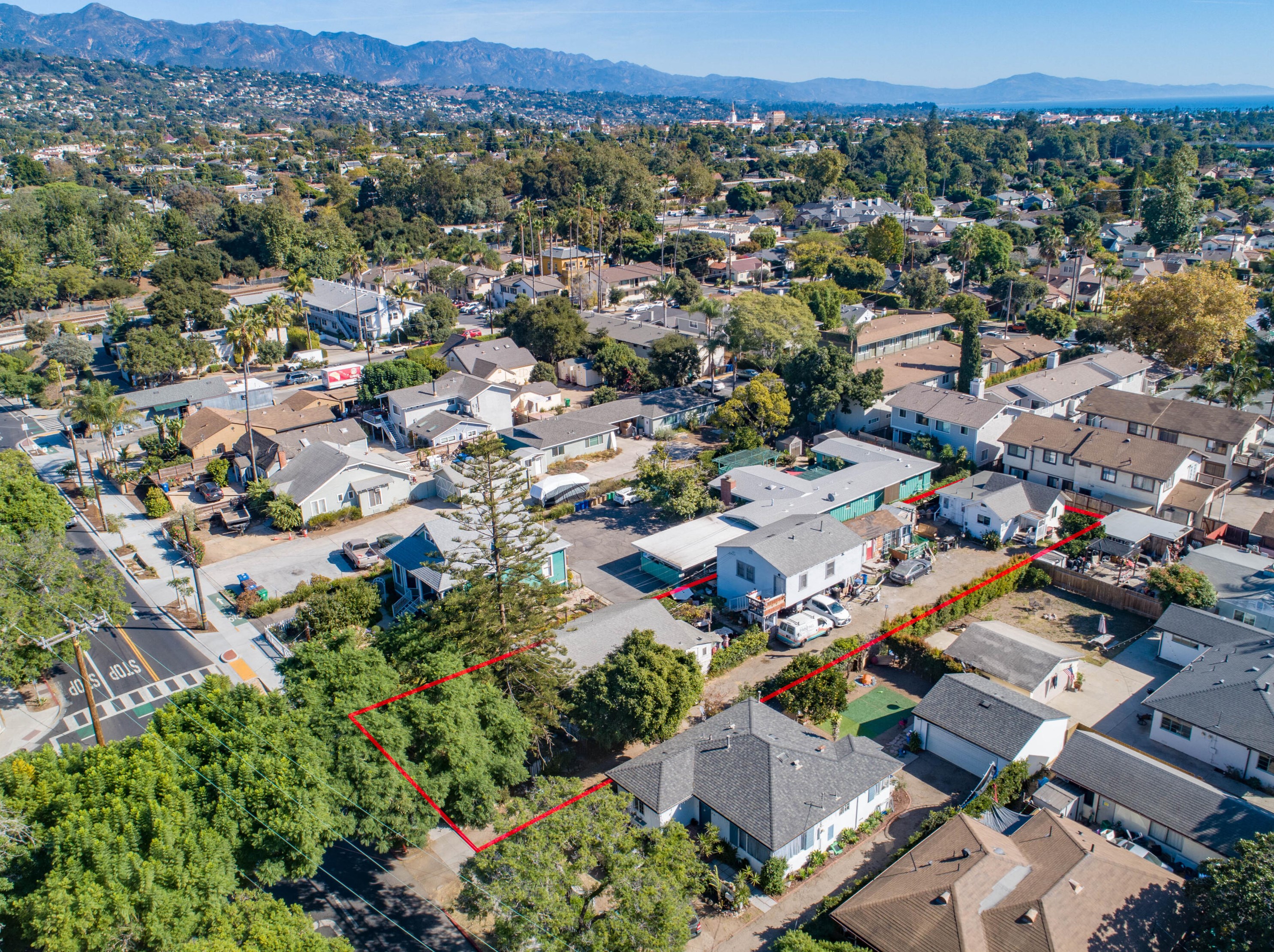 625 W Mission St, Santa Barbara, CA 93101