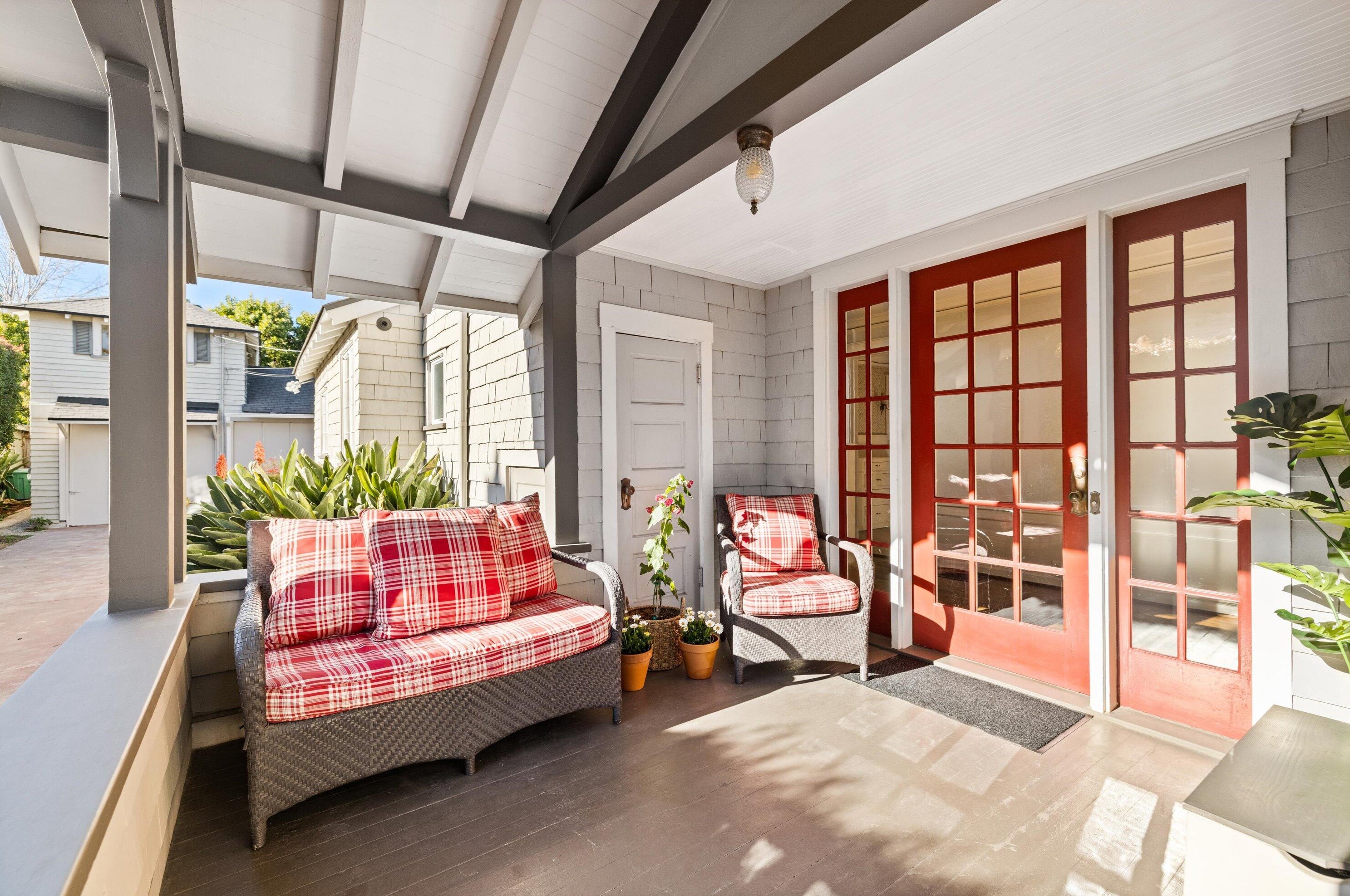 115 E Pedregosa St, Santa Barbara, CA 93101