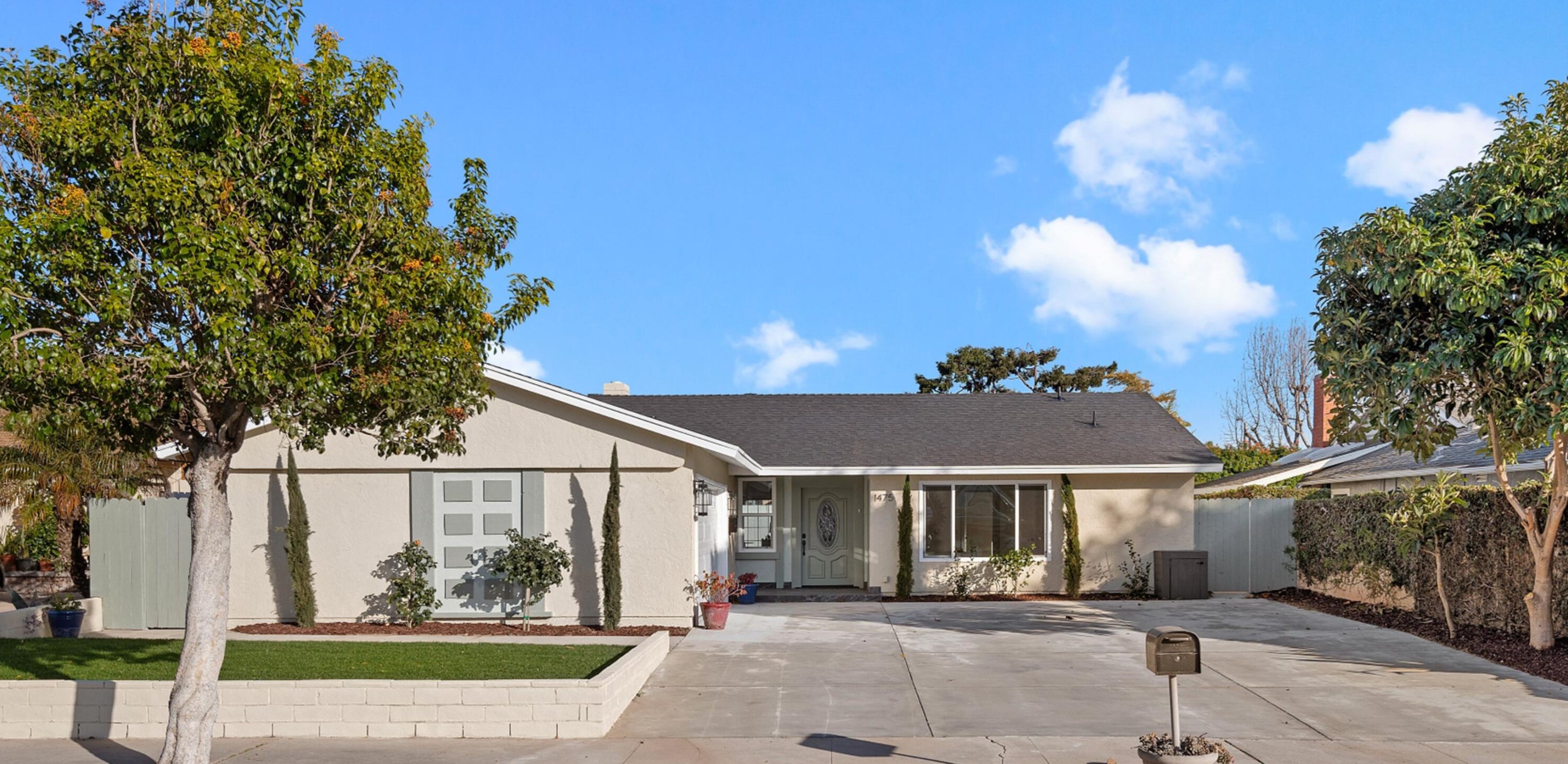1475 Camellia Cir, Carpinteria, CA 93013