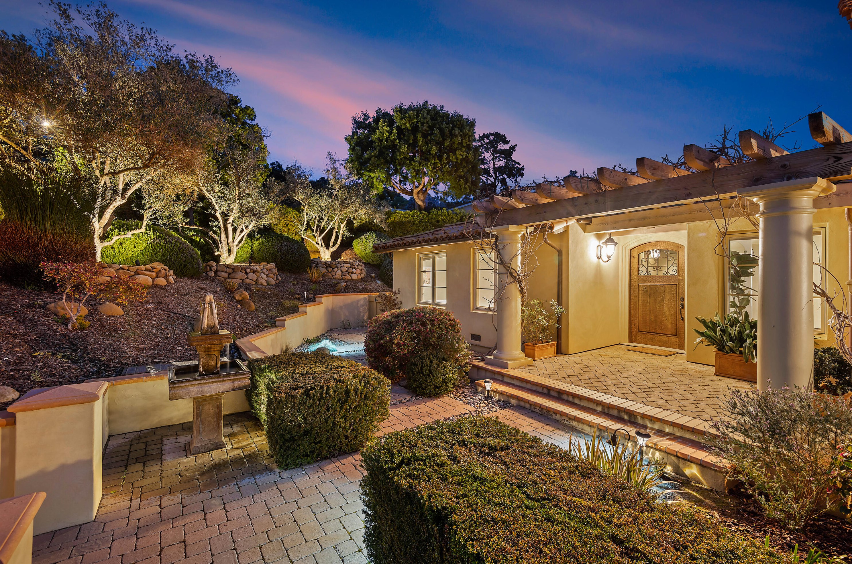 740 Santecito Dr, Santa Barbara, CA 93108