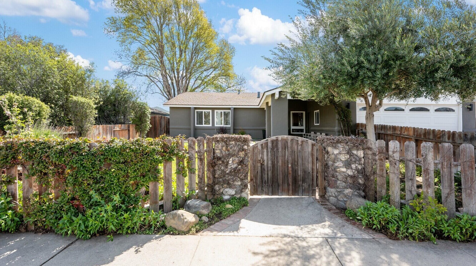 160 2nd St, Buellton, CA 93427-9767