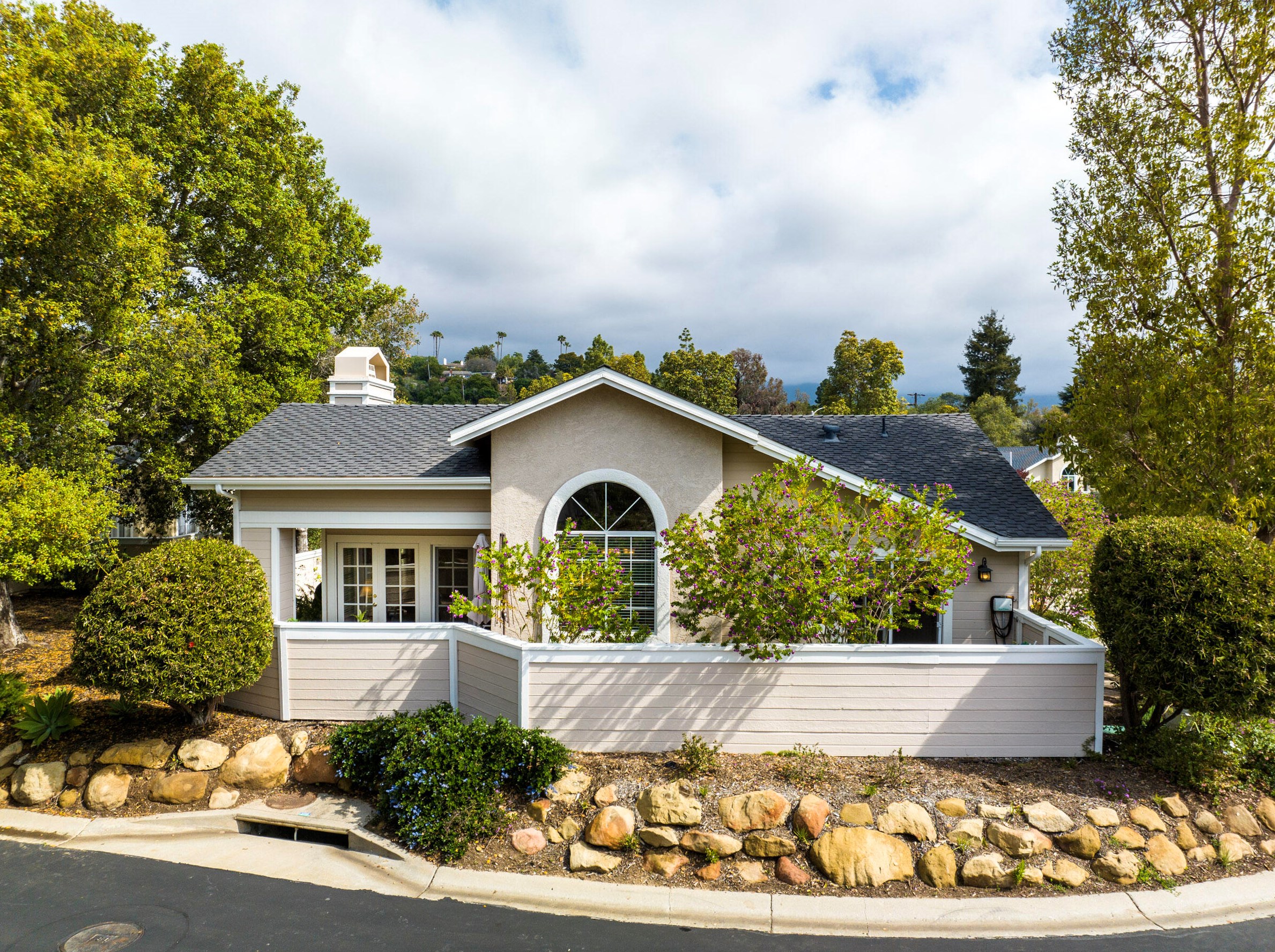 5932 Trudi Dr, Santa Barbara, CA 93117