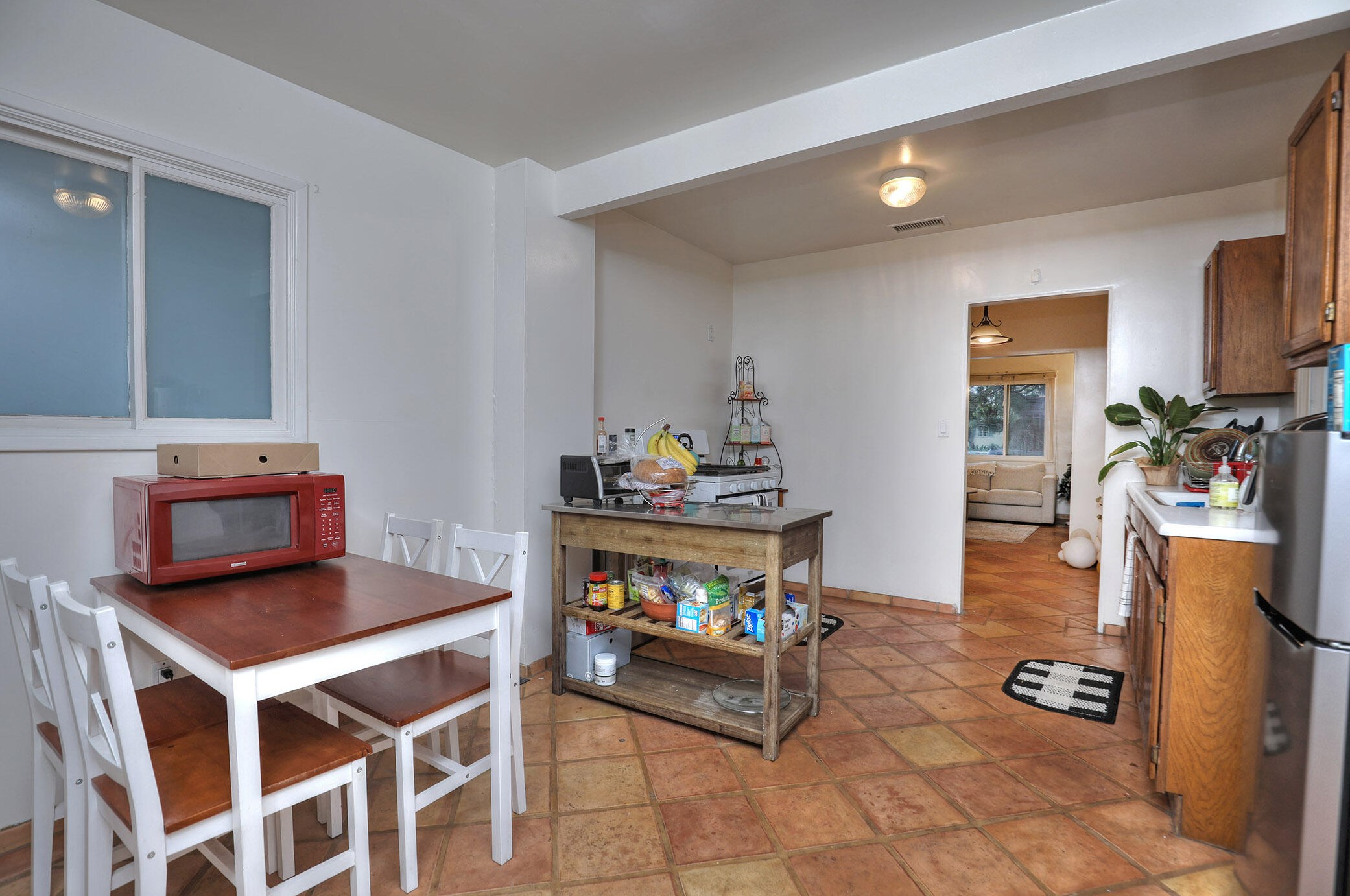 825 W Sola St, Santa Barbara, CA 93101