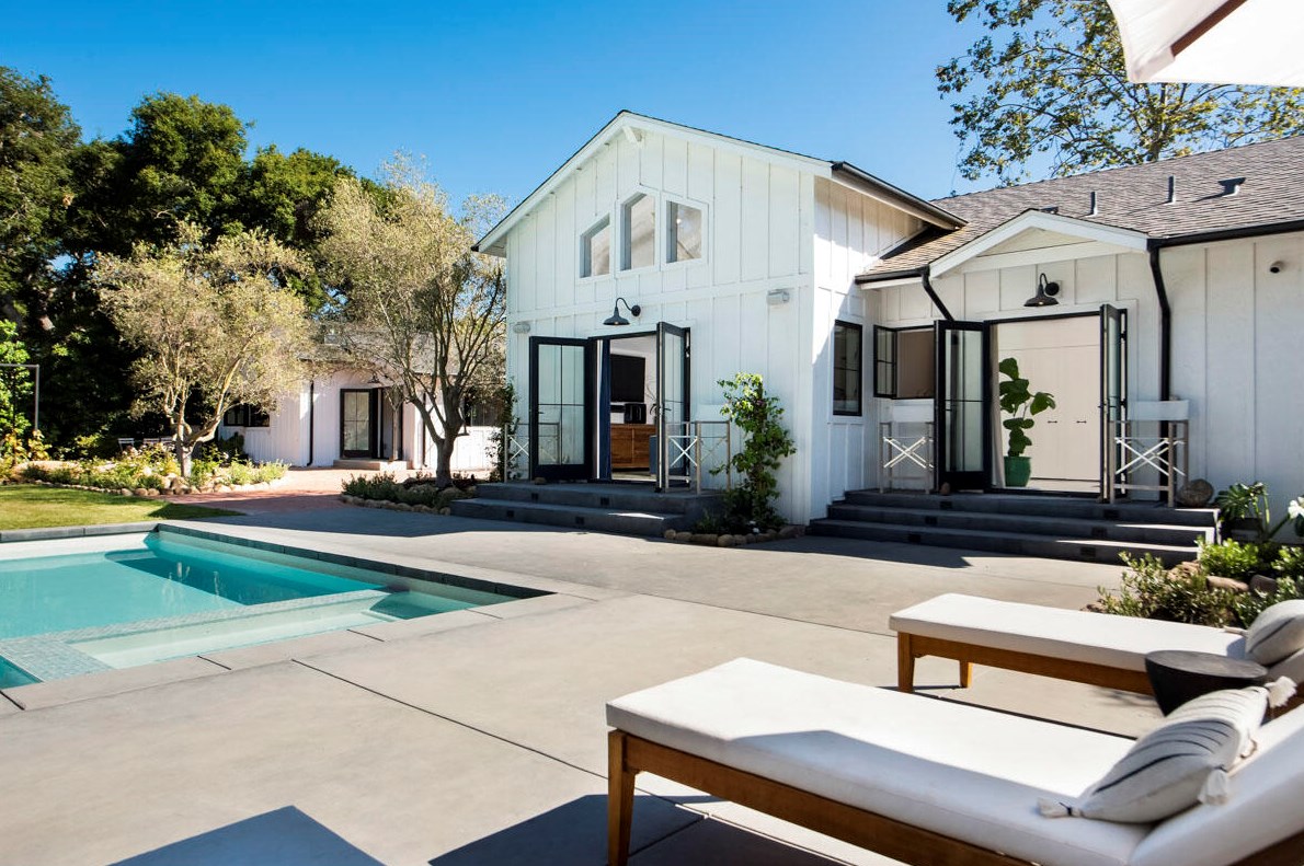 172 Santa Elena Ln, Santa Barbara, CA 93108