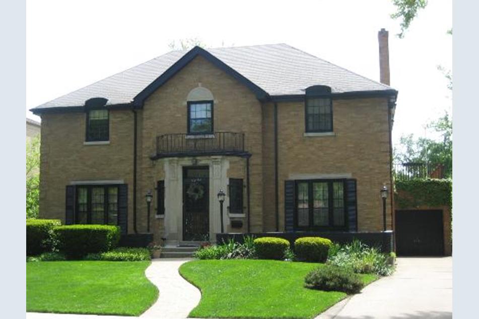 6133 North Forest Glen, Chicago, IL 60646 MLS 07535324 Coldwell Banker