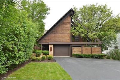 934 Marion Avenue - Photo 1