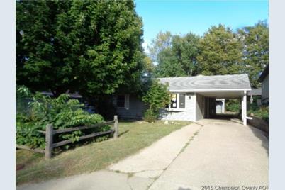 704 Grandview Ave Pekin Il Mls Coldwell Banker