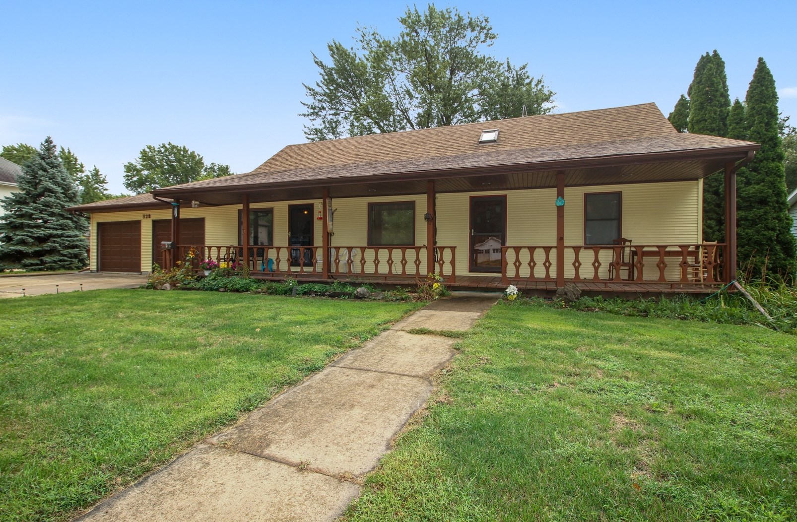 328 W Adams St, Manteno, IL 60950 MLS 10069996 Coldwell Banker