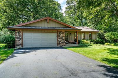 13862 Beaver Dr Roscoe Il 61073 Mls 10458460 Coldwell Banker