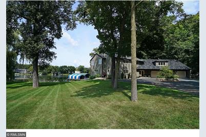 18320 Breezy Point Road - Photo 1