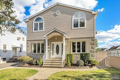 6 Arlene Grove - Photo 1