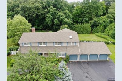 798 Huron Road - Photo 1