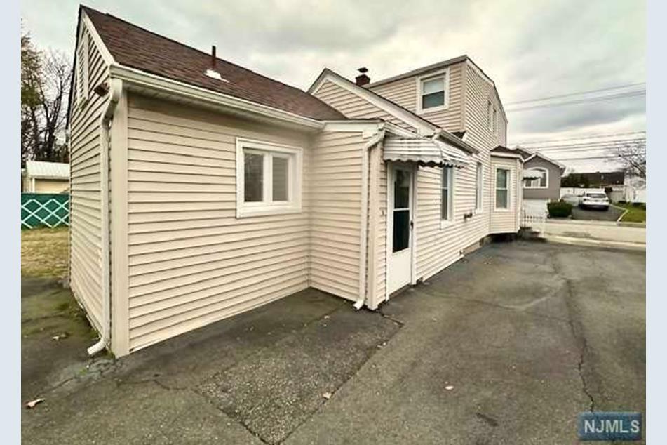 407 Hopper Ave, Fair Lawn, NJ 07410 MLS 24006729 Coldwell Banker