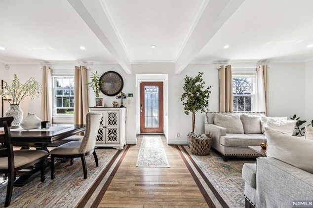 1 Haledon Ct, Paterson NJ exterior