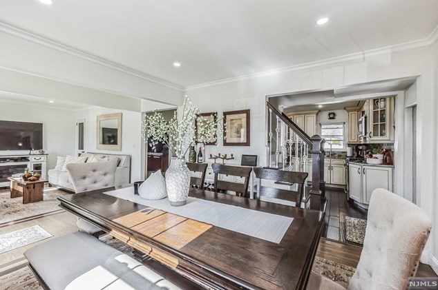 1 Haledon Ct, Paterson NJ exterior