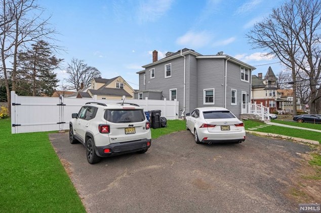 15 Norwood Ave, Plainfield NJ 07060-1354 exterior