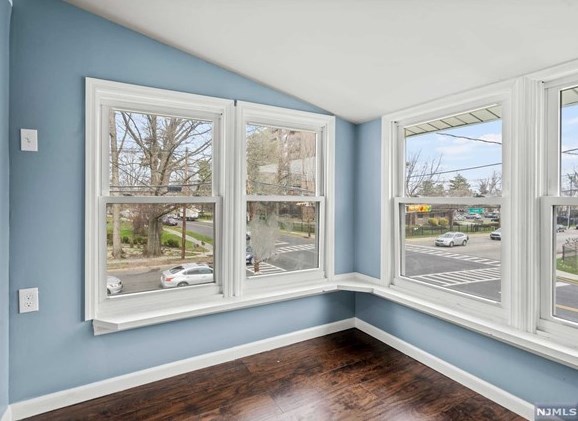 15 Norwood Ave, Plainfield NJ 07060-1354 exterior