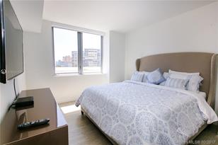 2600 E Hallandale Beach Blvd, Hallandale Beach, FL 33009 - Photo 22