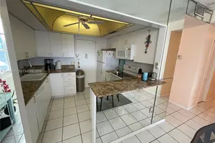 3505 S Ocean Dr, Hollywood, FL 33019 - Photo 2
