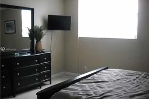 3901 S Ocean Dr, Hollywood, FL 33019 - Photo 10