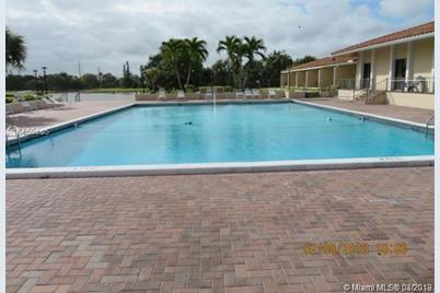 4164 Inverrary Dr #813, Lauderhill, FL 33319 - Photo 6