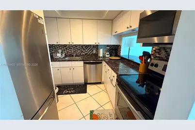 3505 S Ocean Dr #1403, Hollywood, FL 33019 - Photo 2