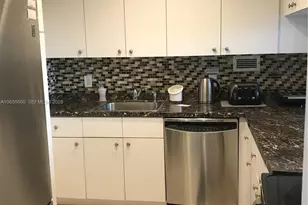 3505 S Ocean Dr, Hollywood, FL 33019 - Photo 2