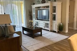 19701 E Country Club Dr, Aventura, FL 33180 - Photo 4