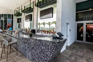 4111 S Ocean Dr, Hollywood, FL 33019 - Photo 26