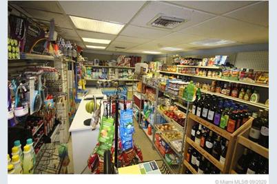 5161 Collins Av #508, Miami Beach, FL 33140 - Photo 40