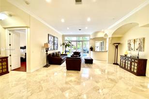 [Address not provided], Hollywood, FL 33019 - Photo 2