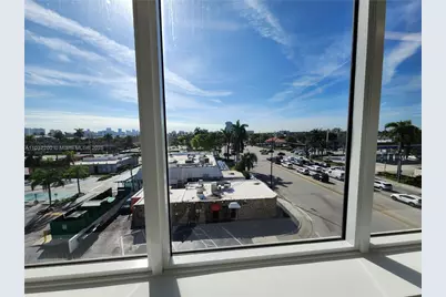 100 N Federal Hwy, Hallandale Beach, FL 33009 - Photo 4