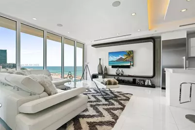 100 Lincoln Rd #PH6, Miami Beach, FL 33139 - Photo 1
