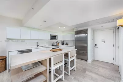 102 24th St #1208, Miami Beach, FL 33139 - Photo 14