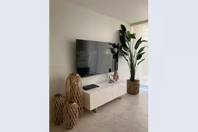 5161 Collins Ave #210, Miami Beach, FL 33140 - Photo 8
