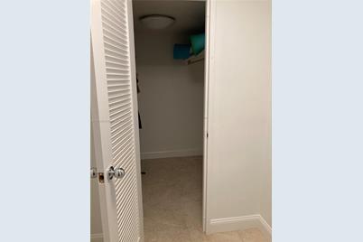 5161 Collins Ave #210, Miami Beach, FL 33140 - Photo 16