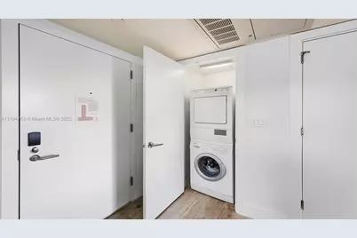 [Address not provided], Miami Beach, FL 33139 - Photo 14