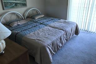 189 E Fanshaw E, Boca Raton, FL 33434 - Photo 6