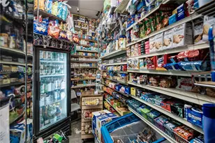 1750 N Bayshore Dr, Miami, FL 33132 - Photo 46