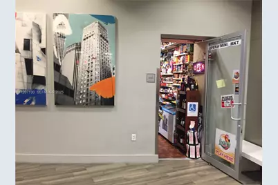 1750 N Bayshore Dr #3914, Miami, FL 33132 - Photo 44