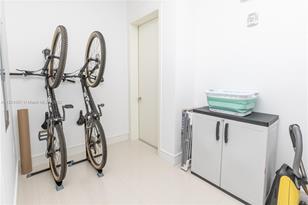 3300 NE 188th St, Aventura, FL 33180 - Photo 66