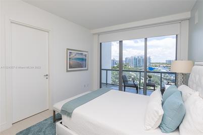 3300 NE 188th St #618, Aventura, FL 33180 - Photo 40