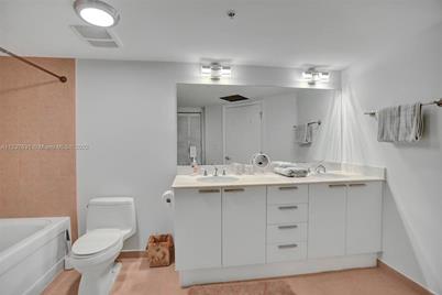 16699 Collins Av #3105, Sunny Isles Beach, FL 33160 - Photo 24